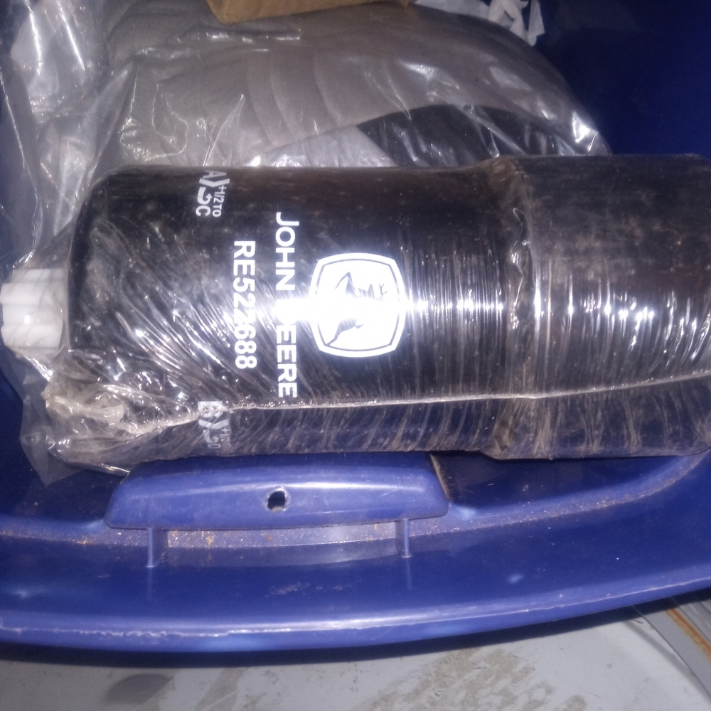 John Deere Fuel Filter RE522688 NOS